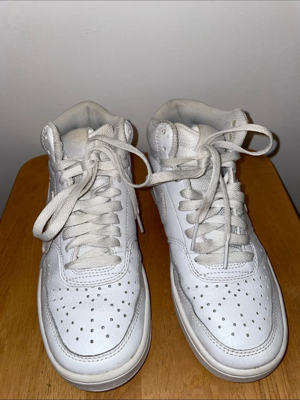 Nike White High‑Top Sneakers Size 6 | Perforated Toe | Cushioned Collar